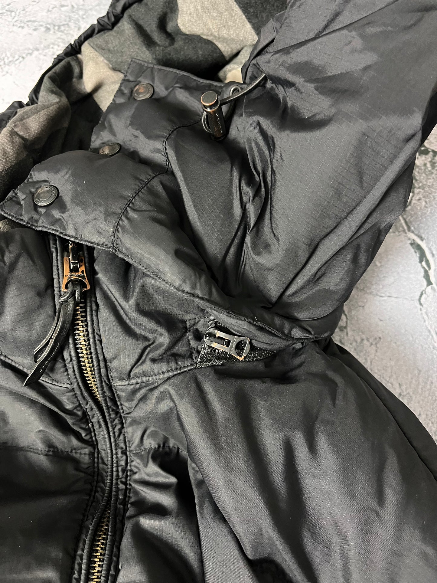 Burberry Brit Vintage Pufferjacke (L)