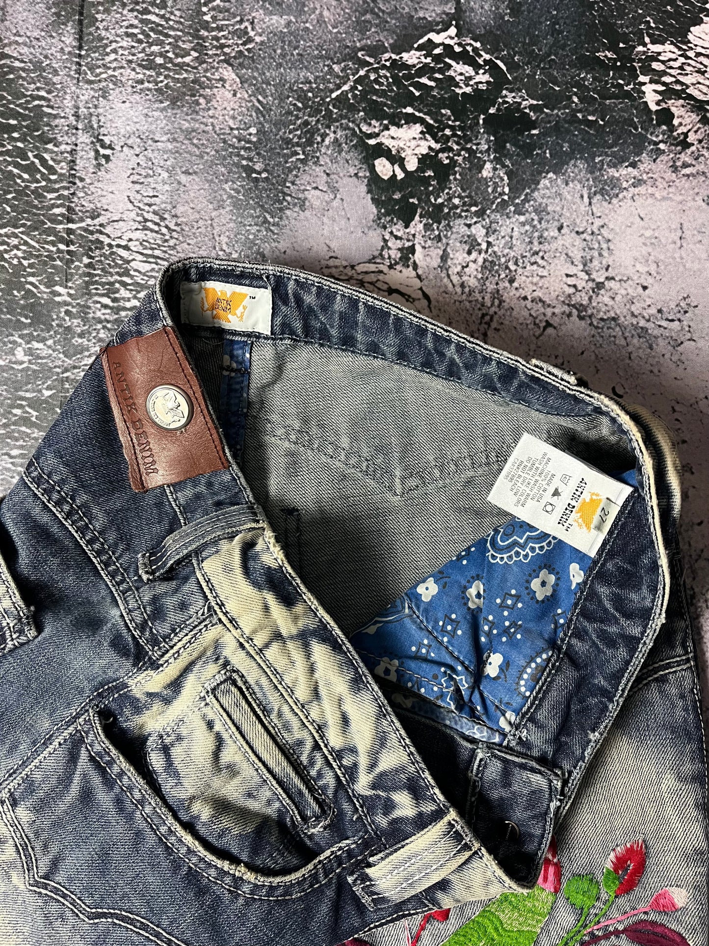 Antik Denim low waist skinny bootcut Jeans (S)