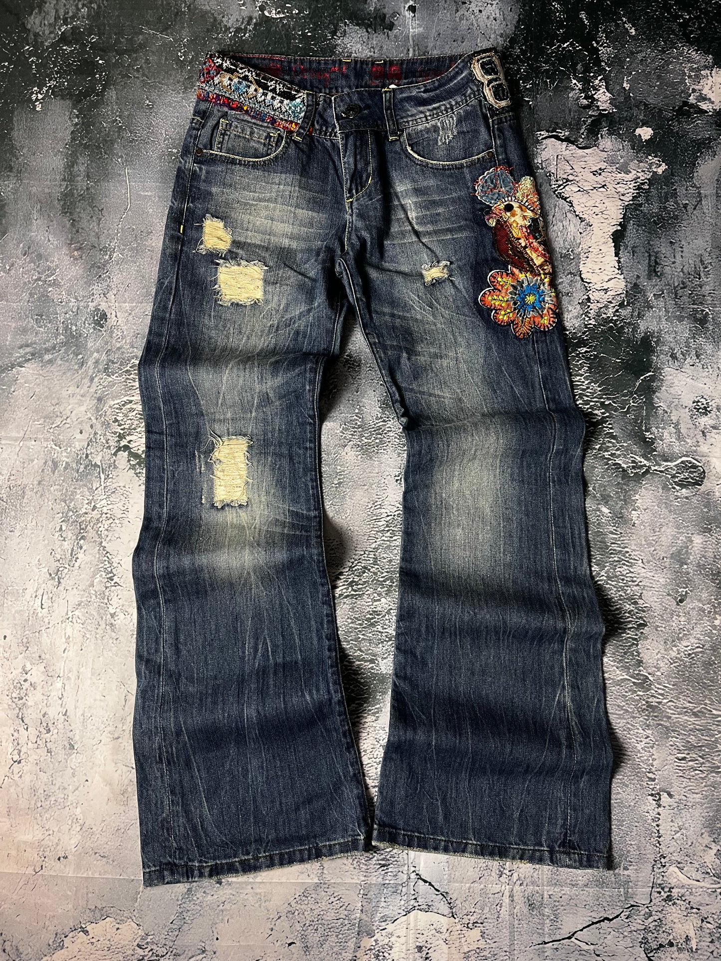 Desigual mid waist skinny bootcut Jeans (M)